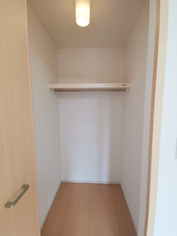 収納　広々クローゼット