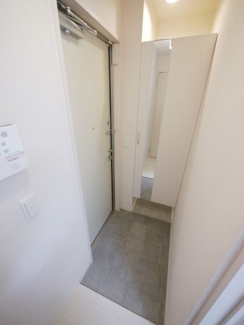 玄関　★身支度がしやすい玄関スペース★