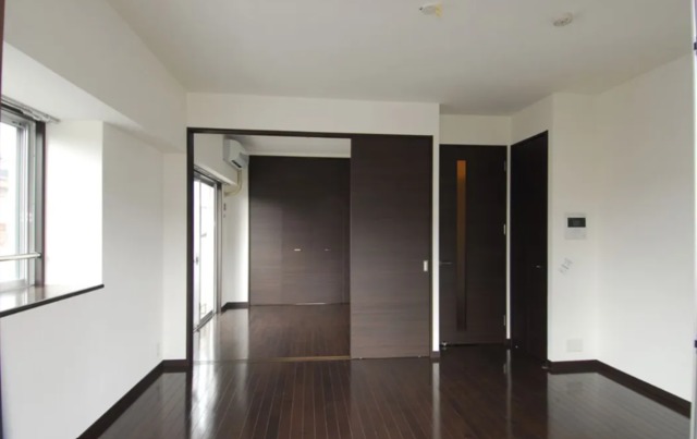 居室・リビング　同物件別号室写真のため現況優先