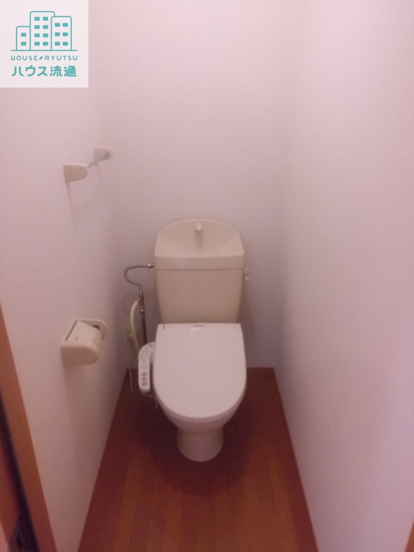 トイレ　※同タイプ別号室のお写真です
