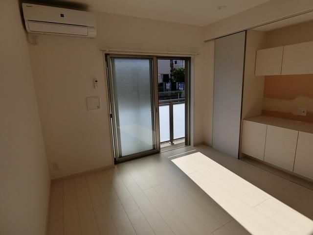 居室・リビング　南向きで日当たり良好です♪