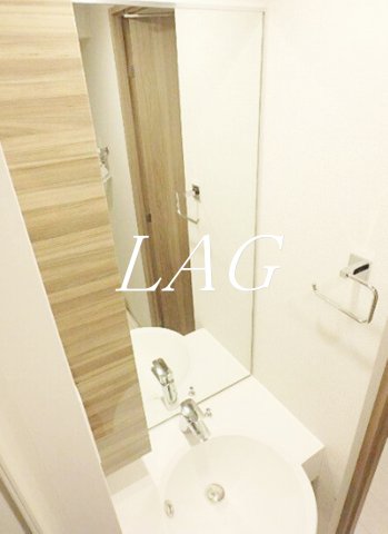 洗面設備　独立洗面台です。