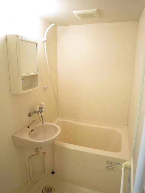 バス・シャワールーム　同タイプ他住戸