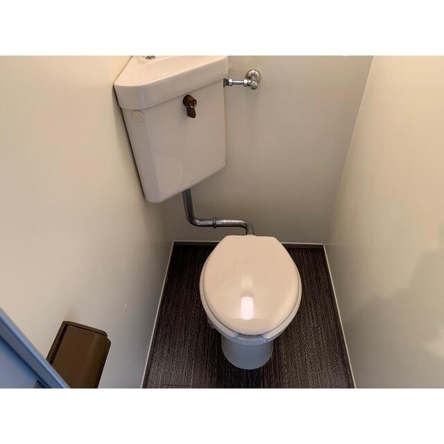 トイレ　ゆったりとした空間のトイレです