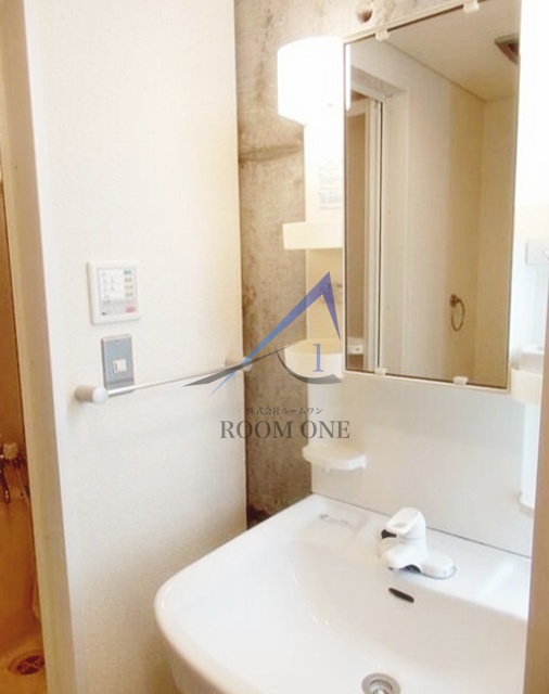 洗面設備　洗面台です。