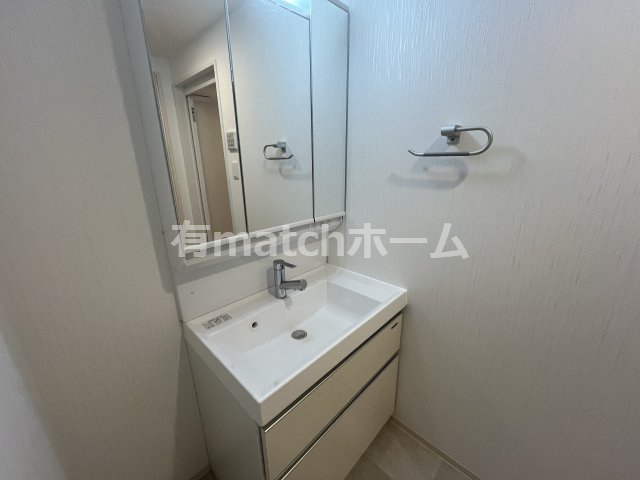 洗面設備　(参考)同マンション同間取り他部屋の写真