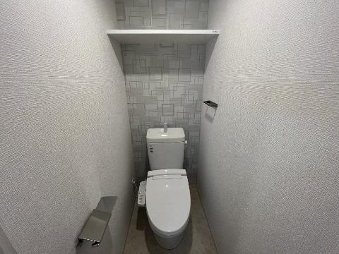 トイレ　トイレ