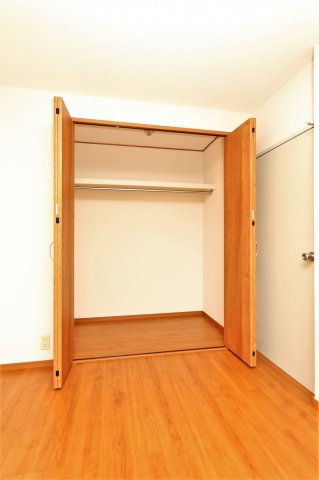 収納　参考写真（同物件別部屋）