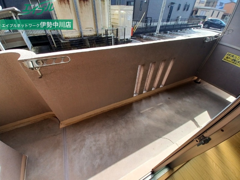 バルコニー　同型参考写真