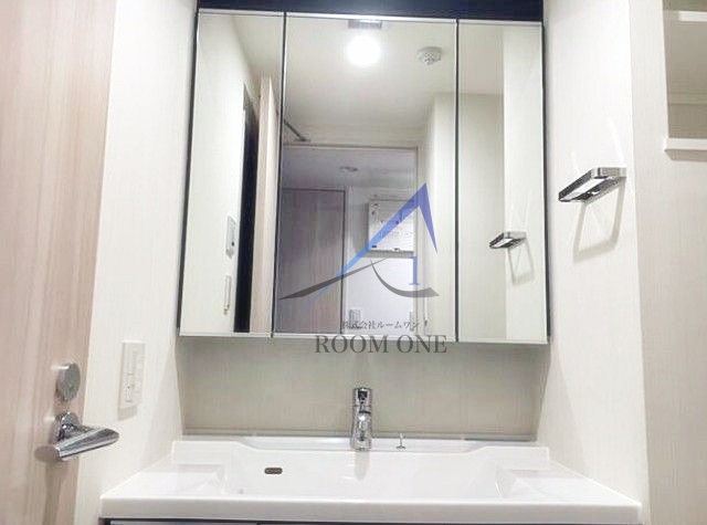 洗面設備　洗面台です。