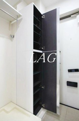 玄関　玄関です。