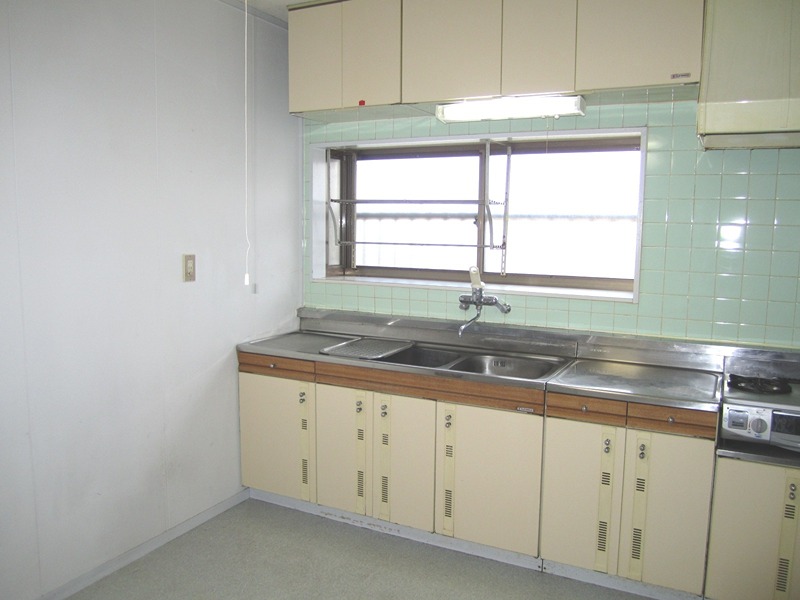 キッチン　現状優先となります