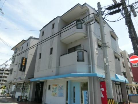 建物外観　外観写真（昼）