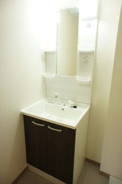 洗面設備　２０１９年６月洗面台交換！