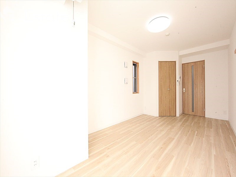 居室・リビング　内装