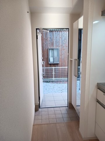 玄関　収納もある玄関です