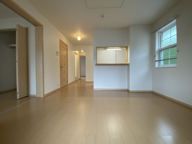 居室・リビング　★フローリングの綺麗なリビングルームですね★