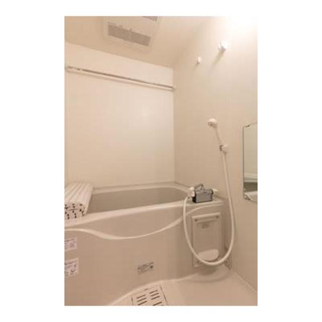 バス・シャワールーム　※写真は同タイプ住戸です。