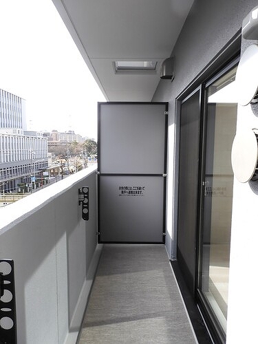 バルコニー　バルコニー