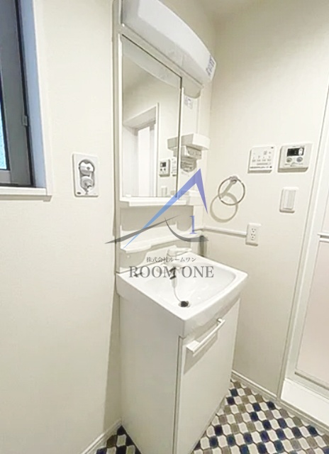 洗面設備　洗面台です。