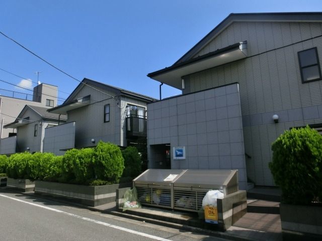 建物外観　住宅地に建つ綺麗なアパートです。