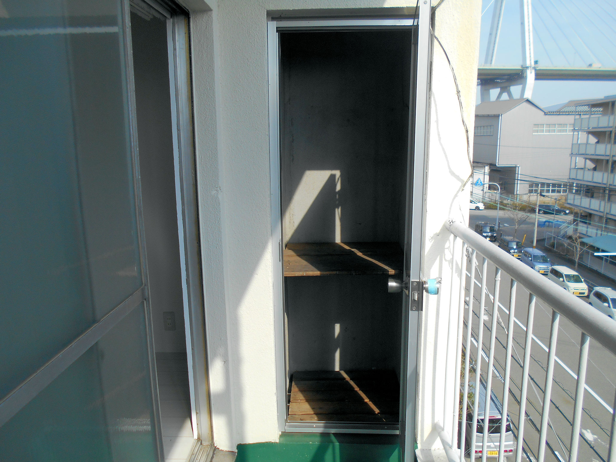 収納　バルコニーの収納