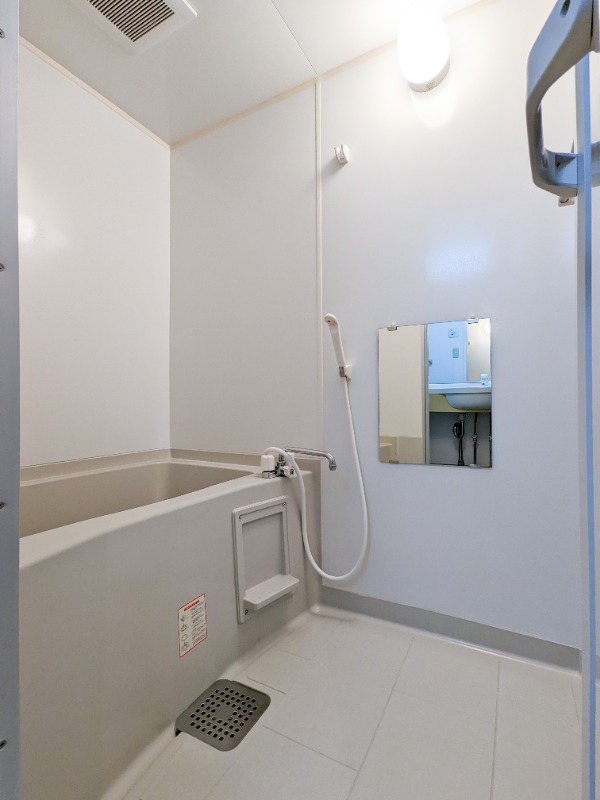 バス・シャワールーム　図面と現状に相違がある場合には現状を優先