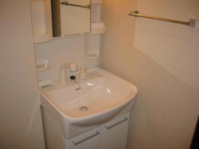 その他　グランメール洗髪化粧台