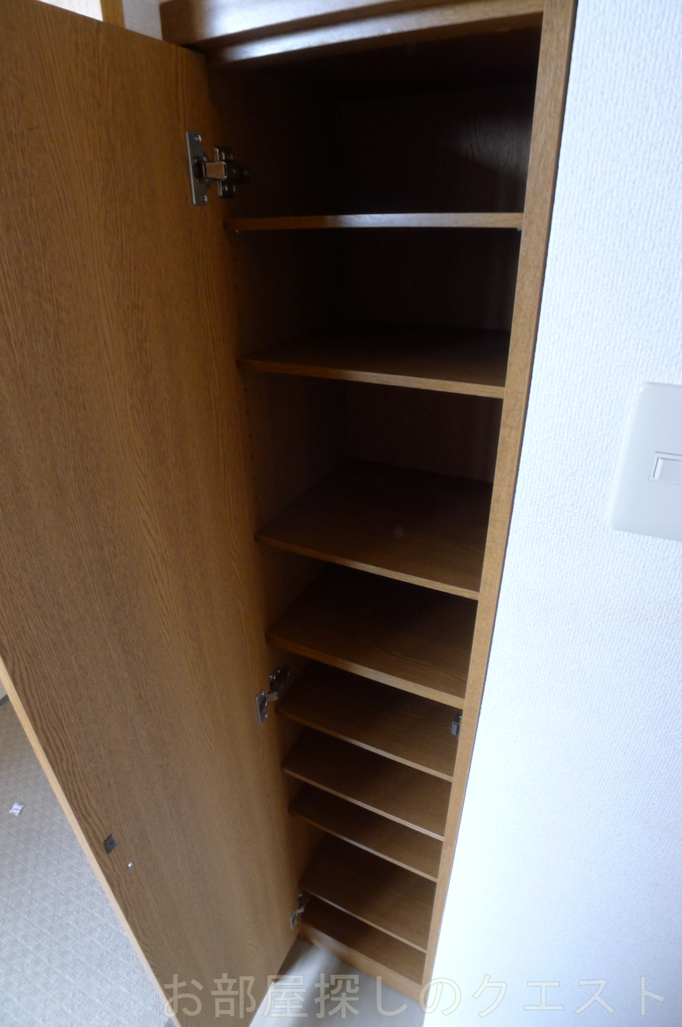 玄関　（写真は同仕様）