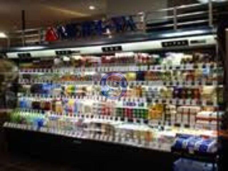 スーパー　MEIDI*YA　STORE京都四条河原町ストアー（スーパー）まで290m