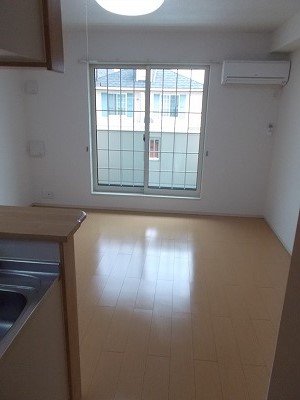 居室・リビング　ゆったりとした居間です