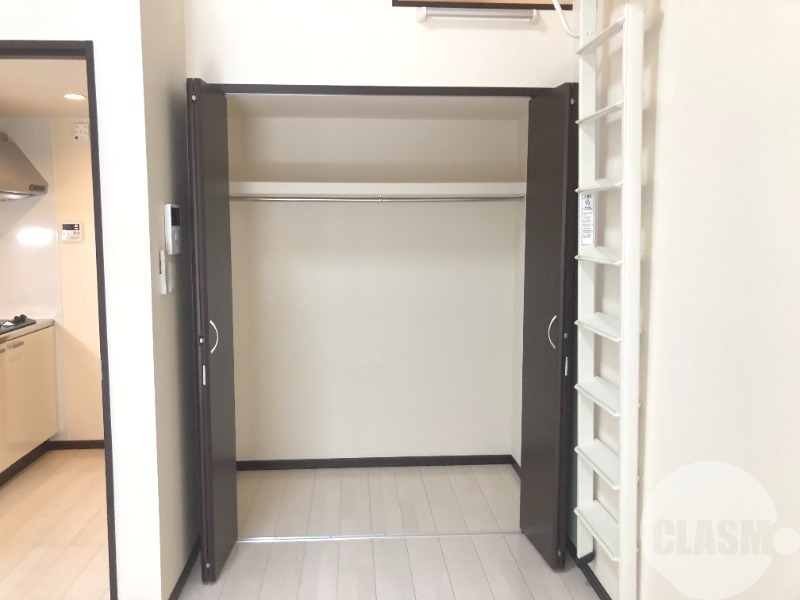 収納　クローゼット