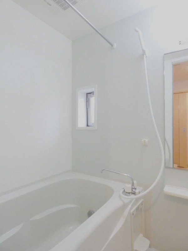 バス・シャワールーム　図面と現状に相違がある場合には現状を優先