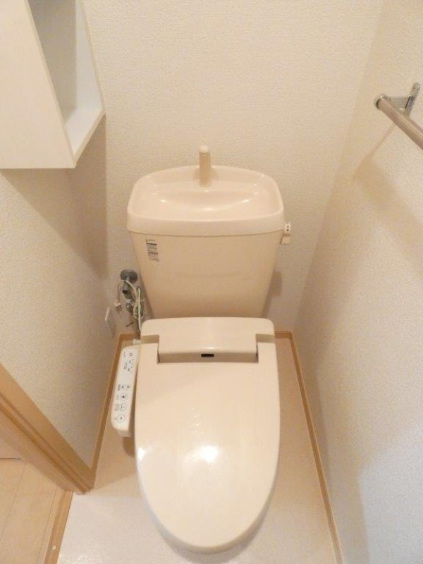 トイレ　図面と現状に相違がある場合には現状を優先