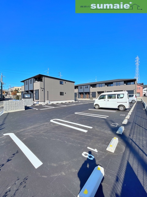 駐車場　同仕様写真