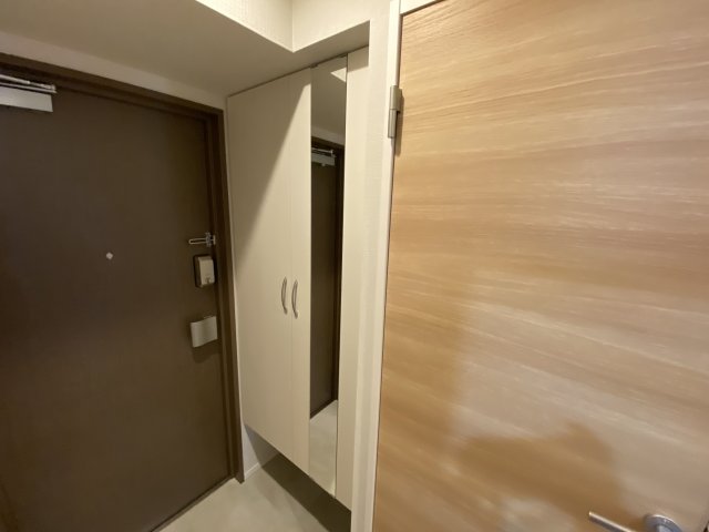 玄関　シューズボックス