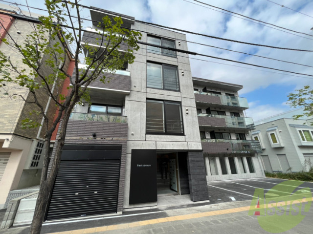 建物外観　札幌市東区北十三条東「レスツオン北１３」