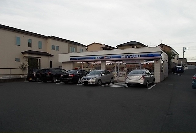コンビニ　ローソン浜町店（コンビニ）まで450m