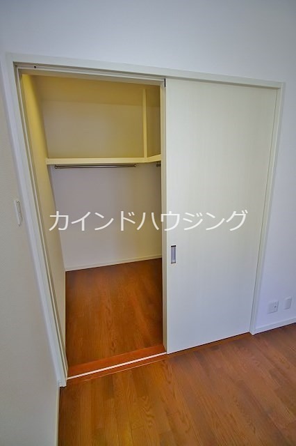 収納　ウォークインクローゼット