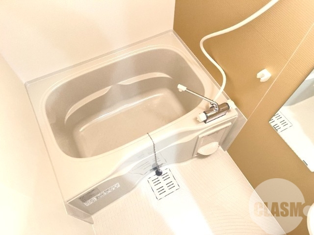 バス・シャワールーム　浴室乾燥機付きバス♪