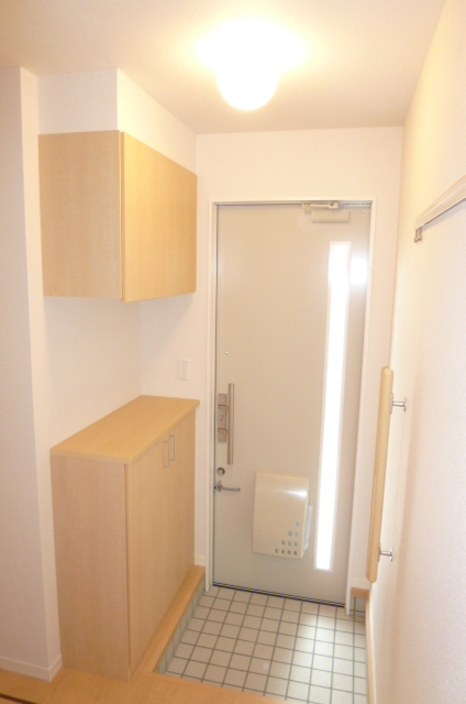 玄関　落ち着いた玄関です※別号室のお写真になります。