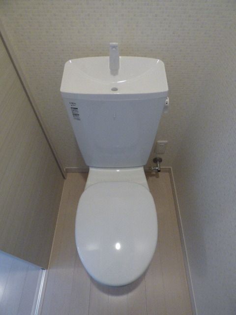 トイレ　清潔感のあるトイレ
