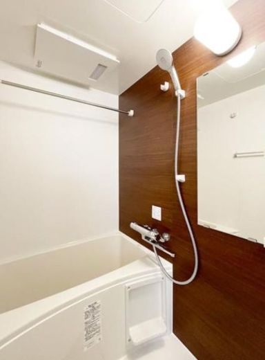 バス・シャワールーム　※別部屋の参考写真です。