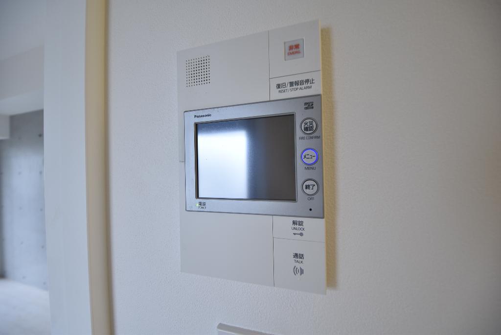 セキュリティ　カメラ付インターホン