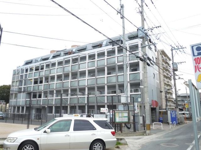 建物外観　☆オートロック付で女性の方でも安心♪