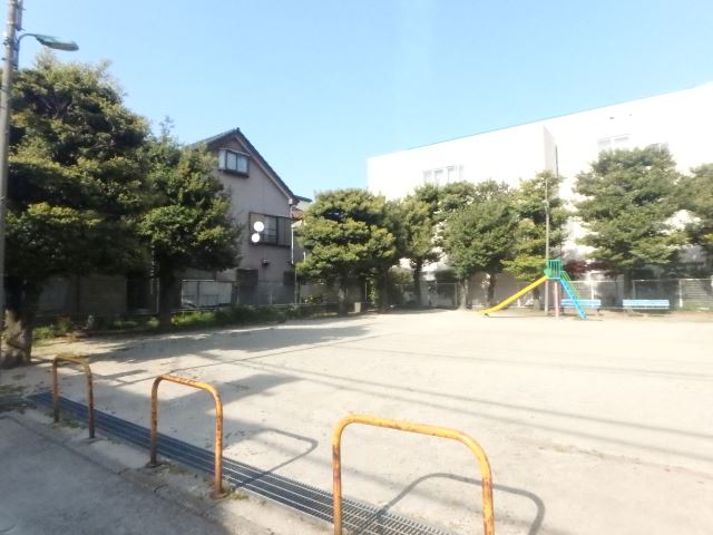 公園　公園（公園）まで60m