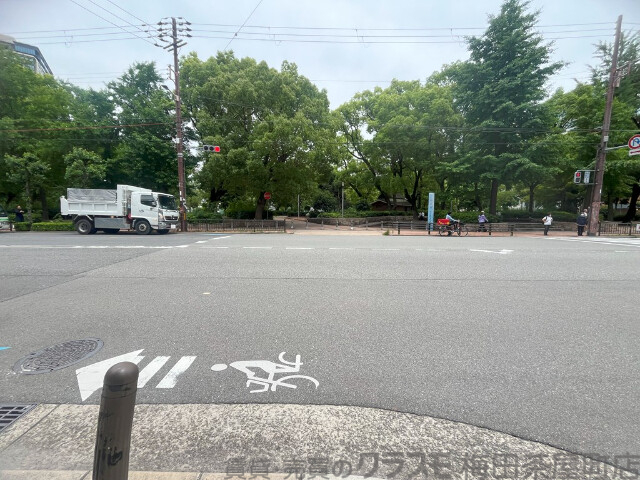 その他　周辺道路（その他）まで10m