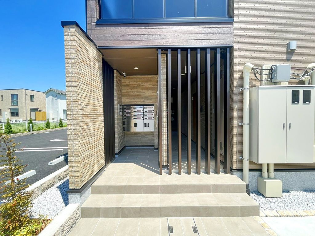 エントランス　★閑静な住宅街に立地★