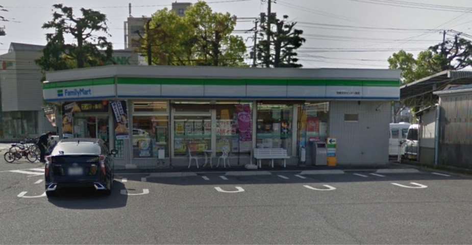 コンビニ　セブンイレブン（コンビニ）まで284m