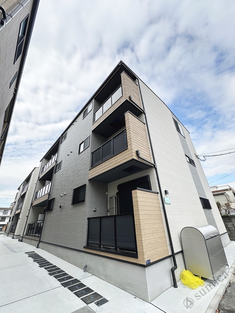 建物外観　２０２４年１２月築